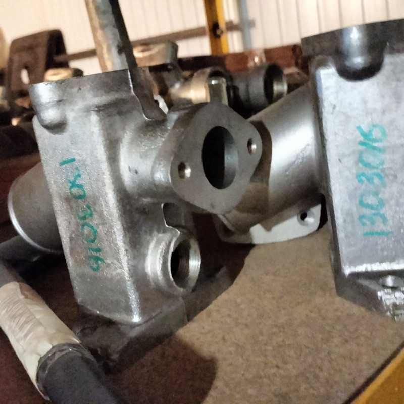 250-1303016, патрубок радіатора нижн.розпод.алюм.а/м КРАЗ