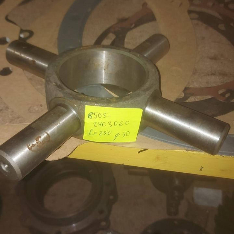 6505-2403060, хрестовина сателіта діфф-ла ЗМ редуктора а/м КРАЗ