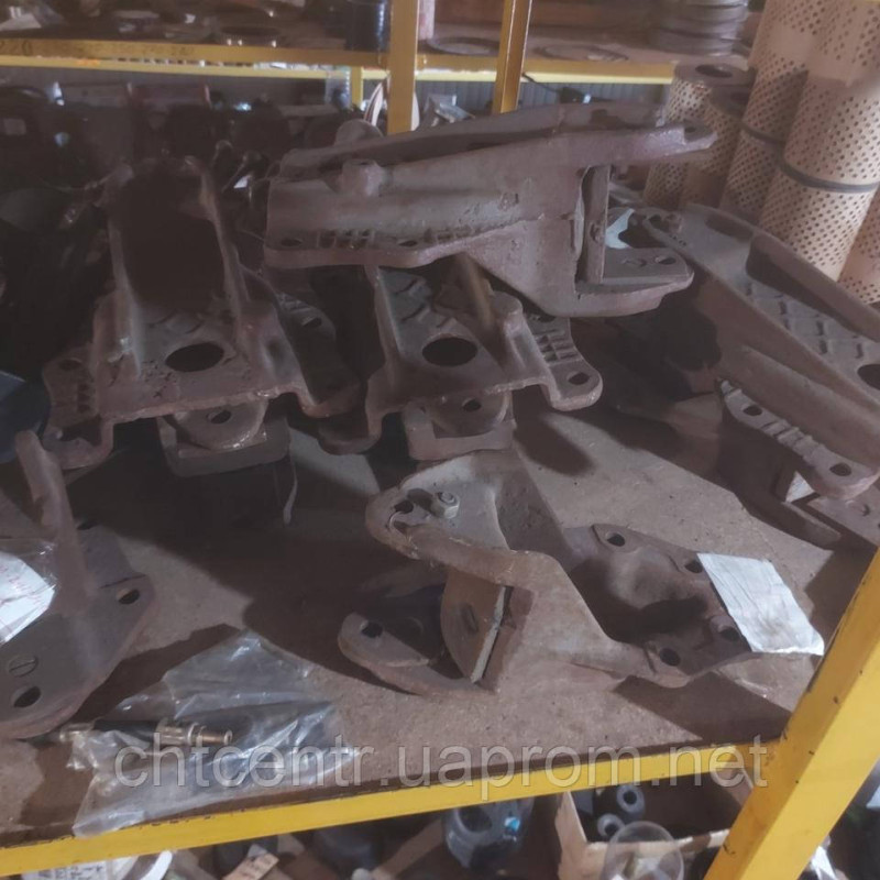 214-2902447, кронштейн задн.лівий ресори а/м КРАЗ