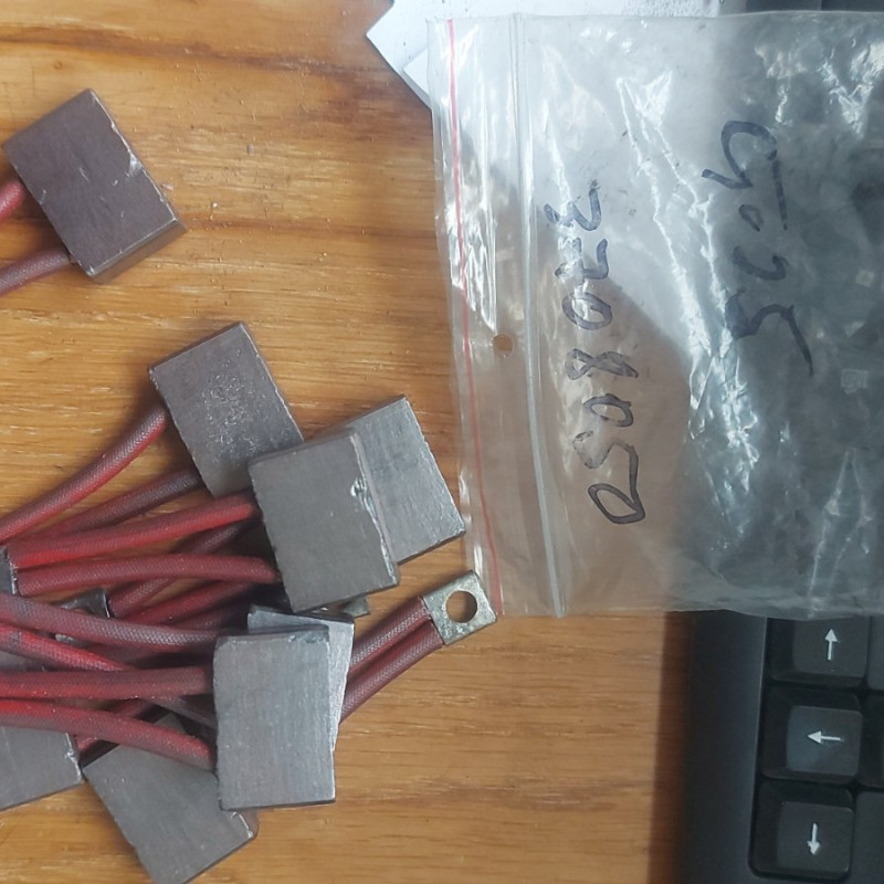 СТ25-3708050, щітка (1шт) стартеру з пластиною КРАЗ, МАЗ