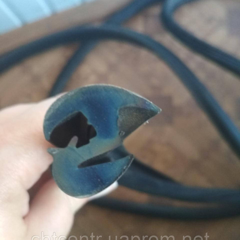 250-5206054, уплонитель лобового скла а/м КРАЗ