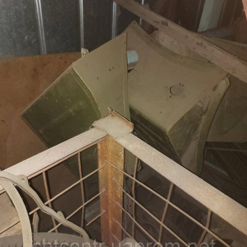 255-8403180, накладка крила а/м КРАЗ права