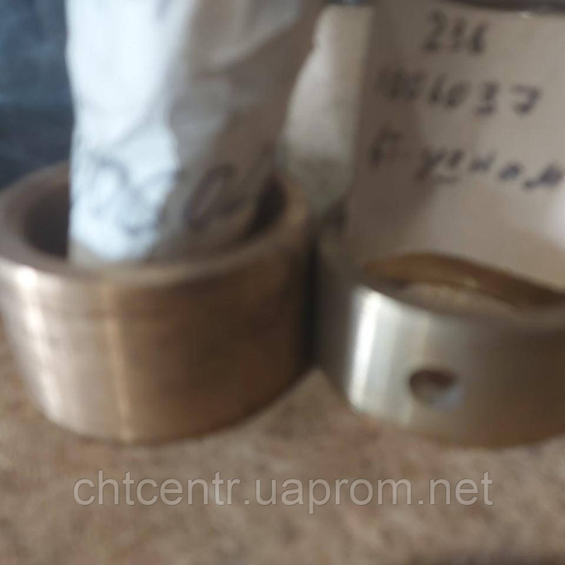236/240 1006026/37 комплект втулок розподільчого вала ямз
