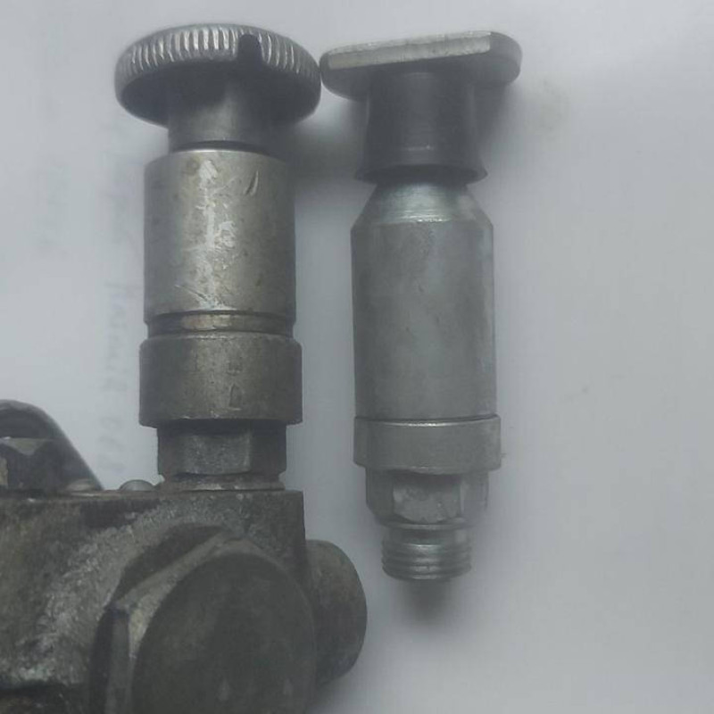 236-1106210, насос ручної підкачки а/м-КРАЗ,а/м-МАЗ у зборі