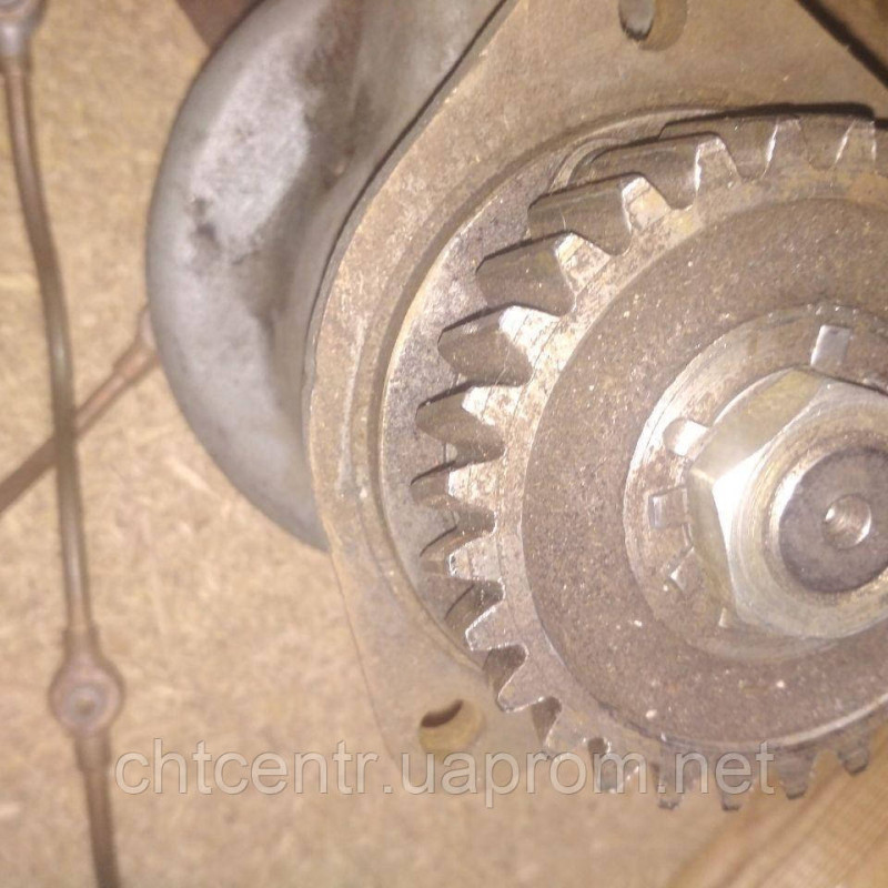 240-1307010, насос водяний