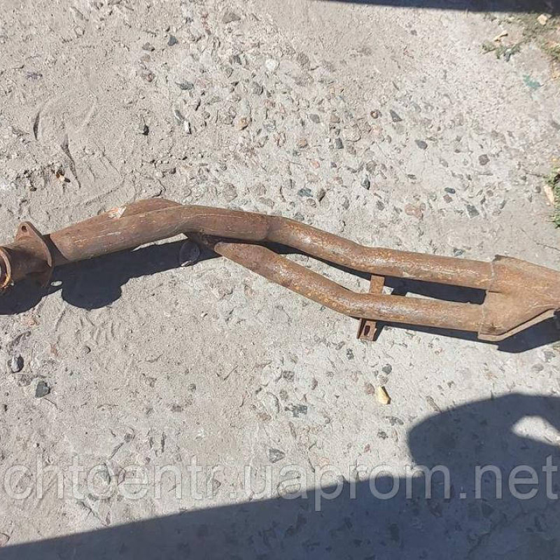 2140-1203010 труба приймальна двигуна а/м Москвич-2141